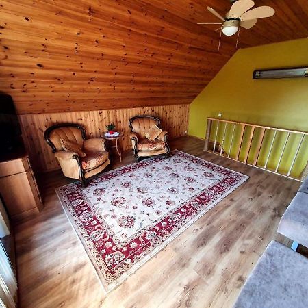 Brivdienu Maja Amrai Ventspils Extérieur photo